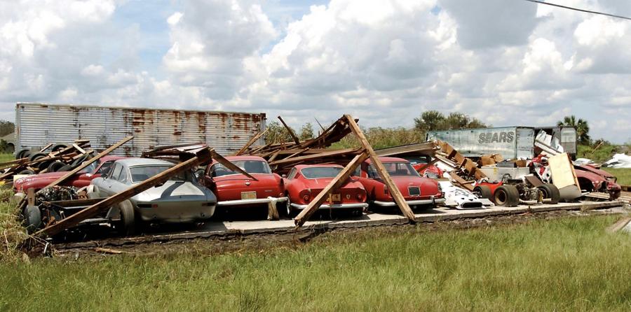 walter medlin ferraris 20 Ferraris de valor incalculable que fueron abandonados y dejados pudrirse después de un huracán en 2004, se subastarán este fin de semana