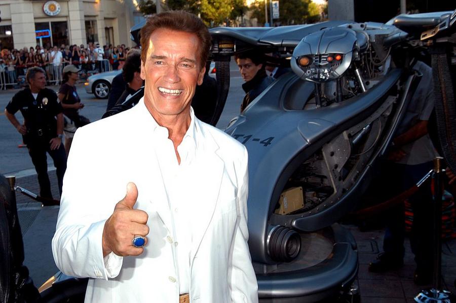 GettyImages 109939895 Arnold Schwarzenegger tenía una lista salvaje de demandas para protagonizar "Terminator 3" de 2003: salario enorme, jets privados... Recién estamos comenzando