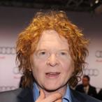 Mick Hucknall Net Worth