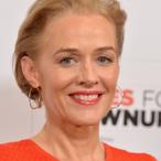 Penelope Ann Miller Net Worth