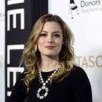 Gillian Jacobs Net Worth