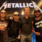 Metallica's Manager Reveals How Bands Make Money Today After The Collapse Of Record Sales