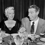 Joe DiMaggio Was Surprisingly NOT Rich Late In Life. So How'd He End Up Dying Insanely Rich???