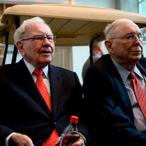 Warren Buffet Had A Direct Hand In Making His Right Hand Man, Charlie Munger, A Billionaire