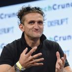 YouTuber Casey Neistat Takes Viewers On Tour Of $21,000 First Class Flight From Dubai To New York