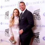 Alex Rodriguez And Jennifer Lopez Reportedly Want Billionaire Richard Tsai To Help Them Buy The Mets