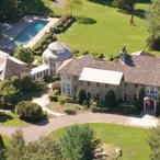 Mary Tyler Moore's Estate Seeks $22 Million For Connecticut Estate