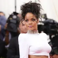 Rihanna Net Worth | Celebrity Net Worth