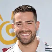 Jesse Metcalfe Net Worth | Celebrity Net Worth