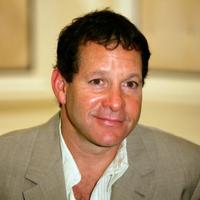 Steve Guttenberg Net Worth