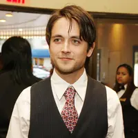 Justin Chatwin Net Worth | Celebrity Net Worth
