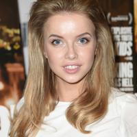 Louisa Warwick Net Worth
