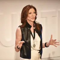 Charlotte Jones Anderson Net Worth | Celebrity Net Worth