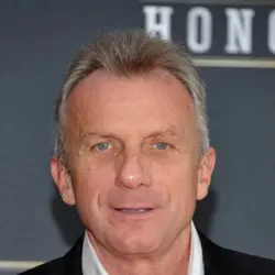 Dan Marino Net Worth | Celebrity Net Worth