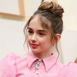 Julia Garner Net Worth Celebrity Net Worth