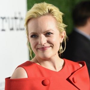 Elisabeth Moss Net Worth