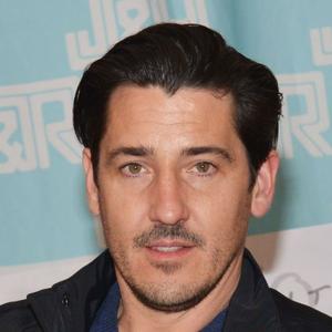 Jonathan Knight Net Worth
