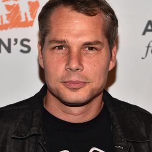 Shepard Fairey Net Worth