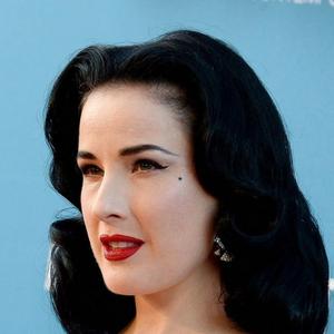 Dita Von Teese Net Worth