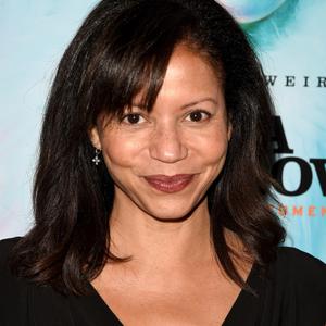 Gloria Reuben Net Worth