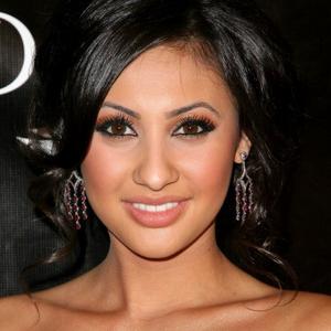 Francia Raisa Net Worth