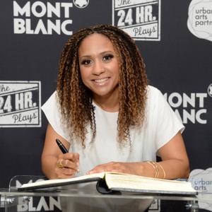 Next photo of Tracie Thoms