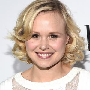 Alison Pill Net Worth | Celebrity Net Worth