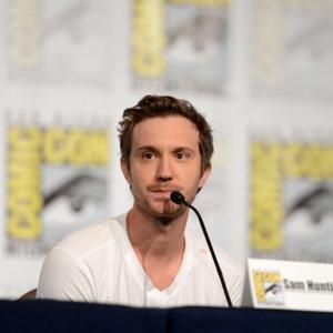 Sam Huntington Net Worth