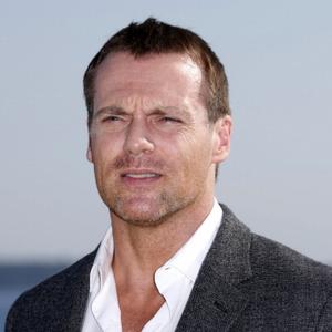 Michael Shanks Net Worth
