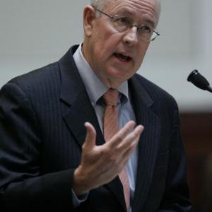 Ken Starr Net Worth