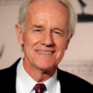 Mike Farrell Net Worth