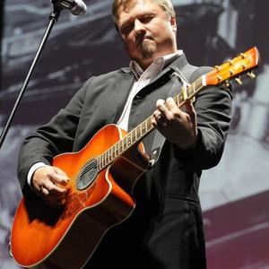 edwin mccain messanger