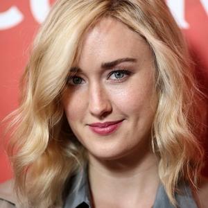 Ashley Johnson dm