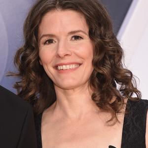 Edie Brickell Net Worth