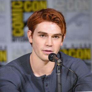 KJ Apa Net Worth