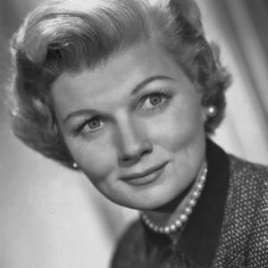 Barbara Billingsley Net Worth
