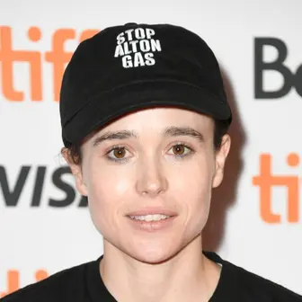 Aubrey Plaza Net Worth | Celebrity Net Worth