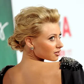 Dove Cameron Net Worth Celebrity Net Worth