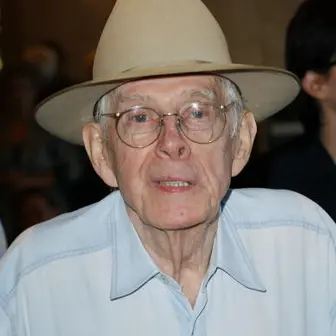 Nǃxau ǂToma Net Worth | Celebrity Net Worth