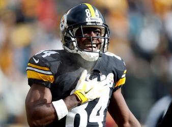 Raiders' Antonio Brown seeks helmet resolution