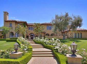 Ex-Angels slugger Albert Pujols lists California mansion for $10