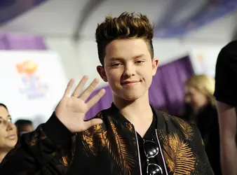 Jacob Hoggard Net Worth | Celebrity Net Worth