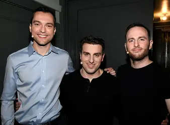 Airbnb Reveals The Email That Launched The Billion Dollar Home Sharing