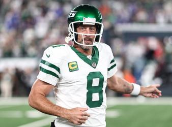 PackerForLife: Aaron Rodgers gives thanks after contract agreement