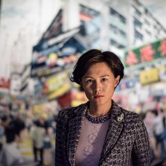 Hong Kong Billionaire Doubles Million Bounty For Any Man Who Succesfully Seduces His Lesbian