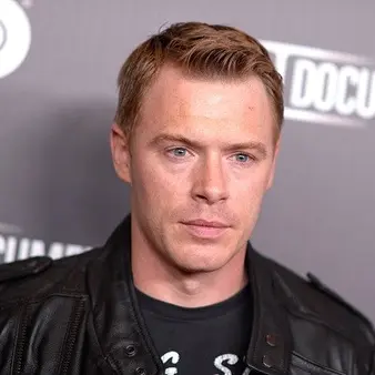 Diego Klattenhoff Net Worth | Celebrity Net Worth