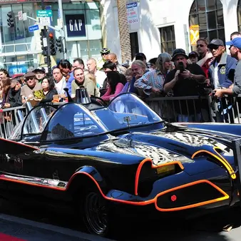 A Batpod Prop Seen In The Dark Knight Is Up For Auction, Estimated To