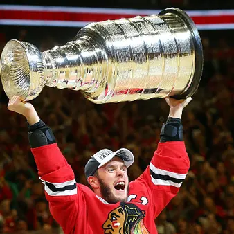 Jonathan Toews Net Worth