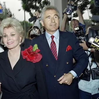 Zsa Zsa Gabor Net Worth | Celebrity Net Worth