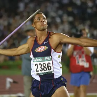 Dan Nainan Net Worth | Celebrity Net Worth